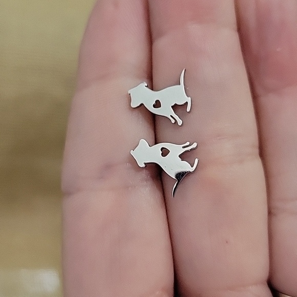 Dog Silhouette Stud Earrings, silver - Picture 4 of 4